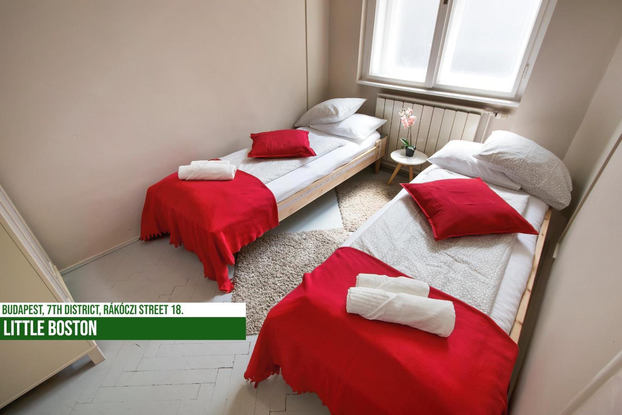 Little Americas Soho Apartments Budapest Esterno foto